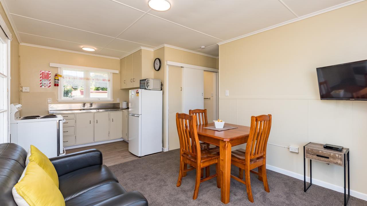 Waitangi Beach Bach 30B Extérieur photo