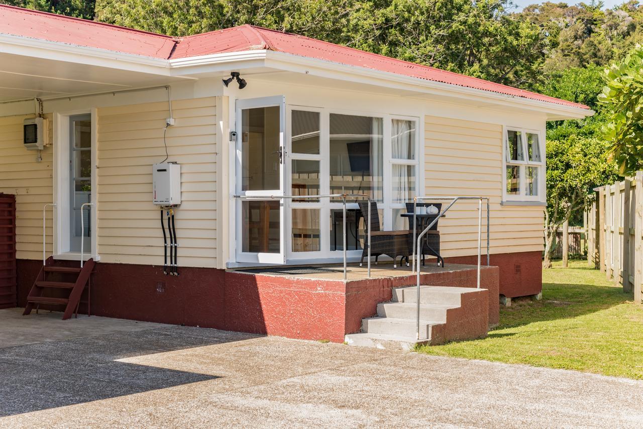 Waitangi Beach Bach 30B Extérieur photo
