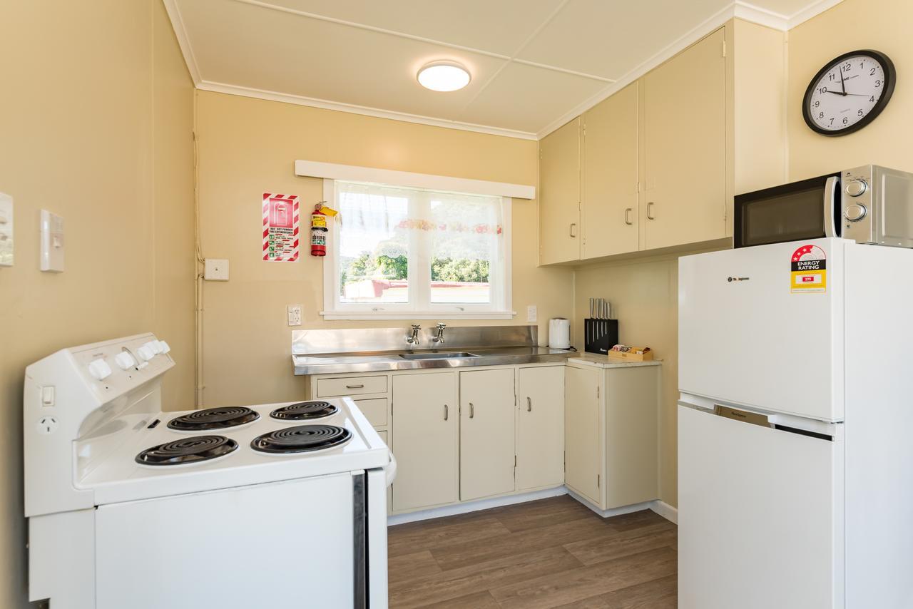 Waitangi Beach Bach 30B Extérieur photo